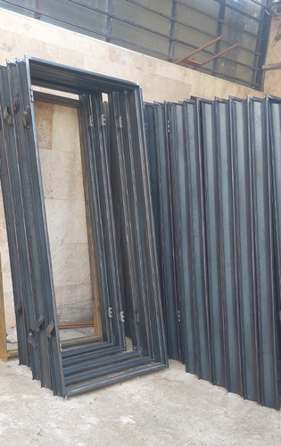 چهارچوب فلزی فرانسوی کف 12