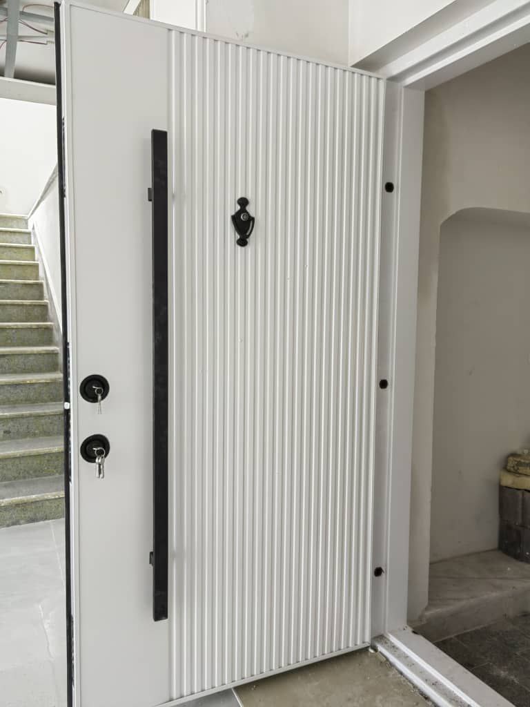 خرید عمده درب ضد سرقت