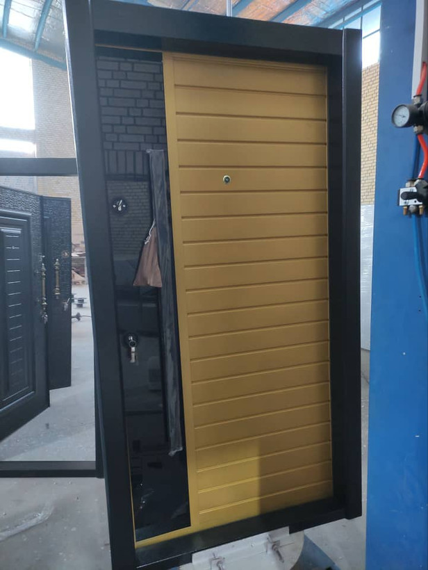 ضد سرقت رنگ طلایی